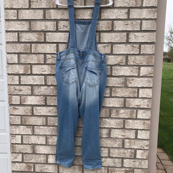 NWOT Distressed Overalls - Picture 4 of 5